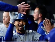 El cuadrangular temprano de Mookie Betts encaminó el juego a favor de los angelinos. AP/G. Bull