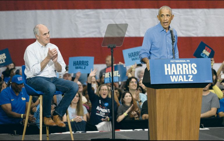 El ex presidente comenzó ayer una ruta de apoyo para la vicepresidenta Kamala Harris. AFP