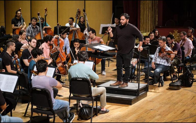 El repertorio de los ensayos incluyó obras de renombrados compositores como Nicolai Rimsky-Korsakov con 