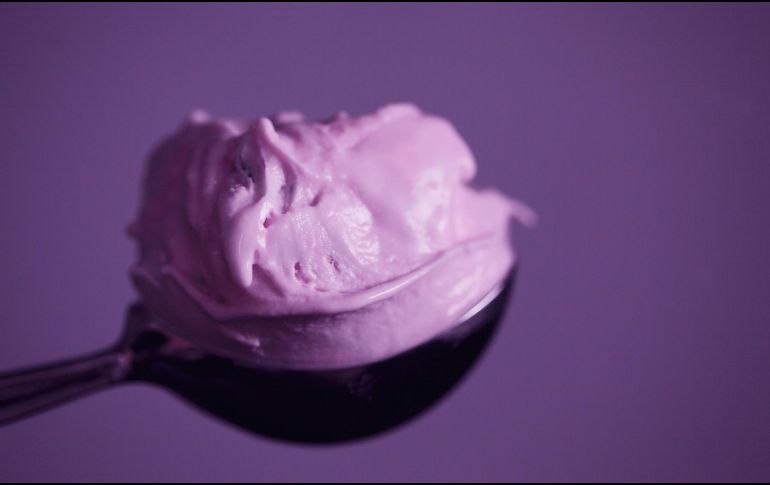 Preparar este postre en casa es sencillo y requiere ingredientes fáciles de encontrar. ESPECIAL / Foto de Alexander Grey en Unsplash