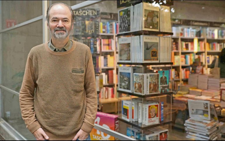 El autor analiza el presente en “No soy un robot: La lectura y la sociedad digital”. EL UNIVERSAL