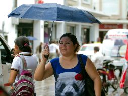 Las lluvias fuertes a intensas podrían ocasionar encharcamientos, inundaciones y deslaves, así como incrementar los niveles de ríos y arroyos. NTX / ARCHIVO