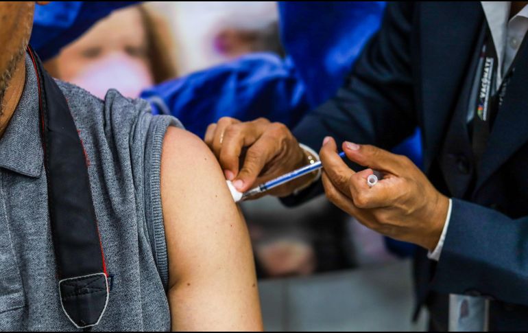 La vacuna está dirigida para prevenir varios tipos de cepas de la enfermedad, por ejemplo, dos del tipo B, de la cepa AH1N1 y H3N2. EL INFORMADOR / A. NAVARRO