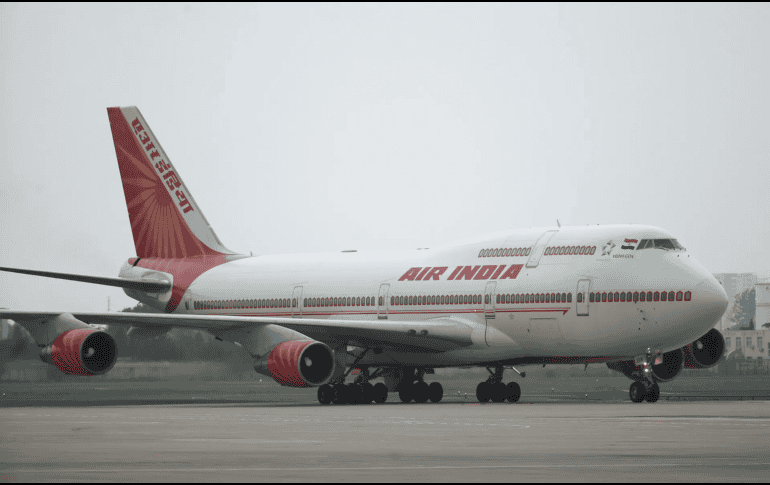 La aerolínea señaló que se desvió el avión como precaución. EFE / ARCHIVO