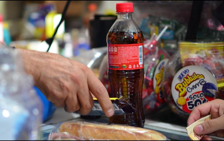 La leyenda edulcorantes, no recomendables para niños, busca alertar a los padres, tutores o encargados de los menores sobre los posibles daños a la salud si se consumen. EL INFORMADOR / ARCHIVO