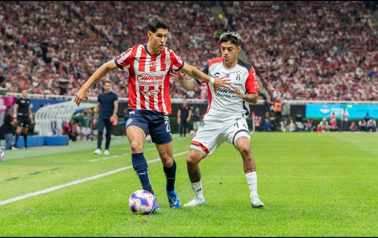 Atlas y Chivas se posicionan en el peldaño 8 y 9 de la clasificación, aún con esperanzas de alcanzar los sitios privilegiados. IMAGO7