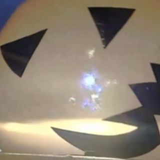 Calabaza de Halloween "ataca" a policía de Ohio