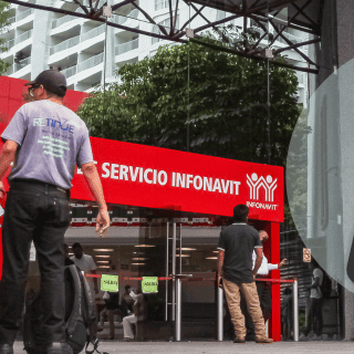 Infonavit lanza advertencia sobre préstamos vía nómina