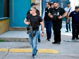 Sobre los reportes de enfrentamientos al sur de Culiacán, el Ejército, la Guardia Nacional y la Policía Estatal que acudieron al lugar, encontraros casquillos percutidos y cuatro vehículos dañados por disparos. AFP / ARCHIVO