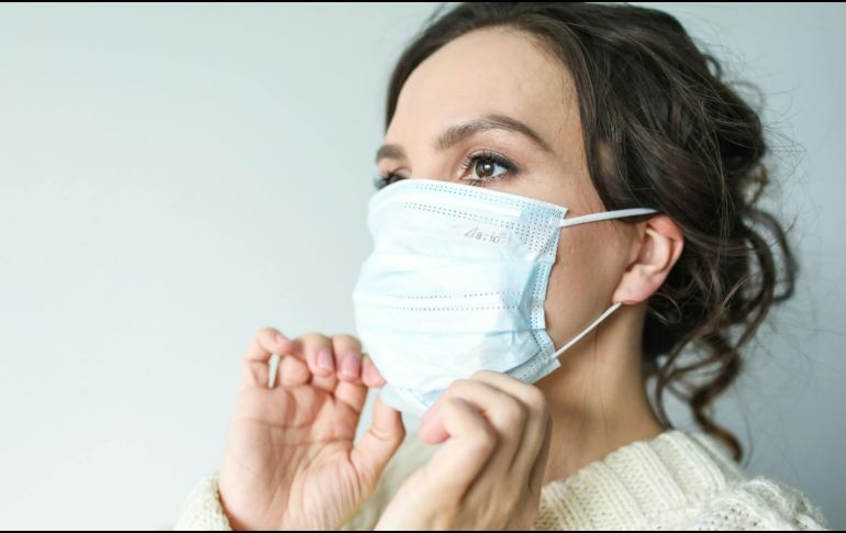 Especialistas de la salud recomiendan evitar el contacto con pacientes de gripe. PEXELS