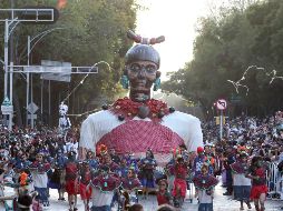 Cada año, el Desfile de Día de Muertos atrapa la atención de los capitalinos, visitantes nacionales y extranjeros. SUN / ARCHIVO