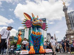 Las surreales creaciones de seres imaginarios de más de dos metros de altura, fueron hechas por distintos grupos de voluntarios, procedentes de varios estados. SUN/Osnaya