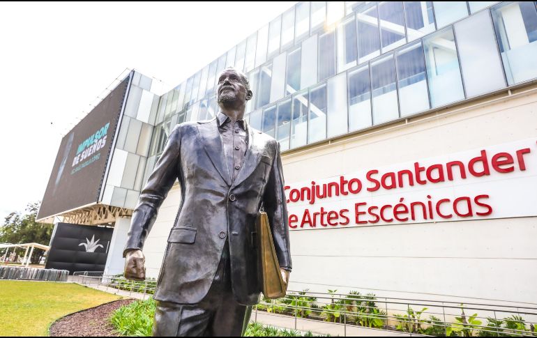 Para la consolidación de la escultura se analizaron más de dos mil fotografías y material audiovisual diverso, considerando la edad, complexión, características y porte. EL INFORMADOR/ A. Navarro