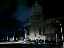 El presidente Miguel Díaz-Canel reconoció el domingo por la noche que la gente estaba disgustada por la falta de luz. EFE/ E. Mastrascusa