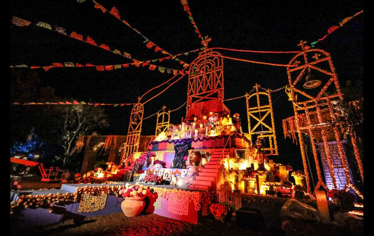 Este lunes se desarrolló un recorrido para medios de comunicación para conocer el avance del montaje, el cual se encuentra en un 93%, según compartió Tania Cortés, directora de Calaverandia, quien además resalta que el parque ha crecido en extensión. EL INFORMADOR / A. Navarro