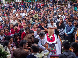 Acudieron los sacerdotes y laicos de las siete regiones para despedir al padre Marcelo. EFE/ARCHIVO