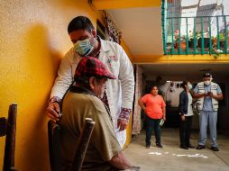 La delegada de los Programas del Bienestar en Jalisco, Katia Meave, detalló que se está haciendo un censo a personas adultas mayores a quienes se aplicó un cuestionario de salud. SUN/ ARCHIVO.