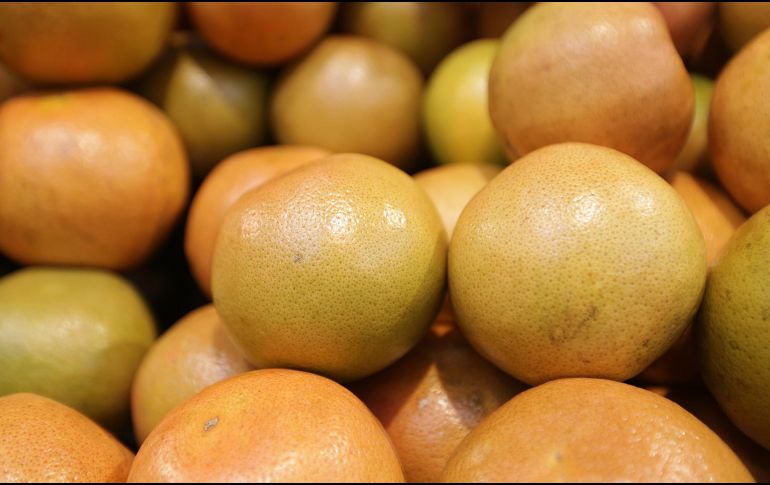 Si tienes tos, debes consumir alimentos y líquidos adecuados para  reforzar el sistema inmune. NTX/ARCHIVO