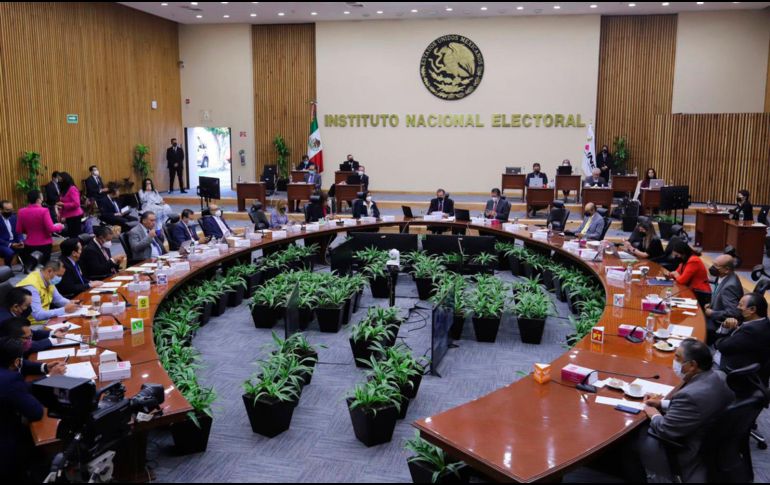 El dictamen del Tribunal es producto de la petición del INE para resolver las 140 suspensiones de amparo o notificaciones para frenar el proceso de elección de jueces. SUN/ ARCHIVO.