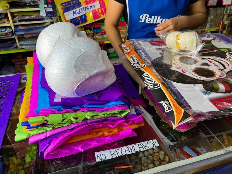 Materiales para la elaboración del altar de muertos. EL INFORMADOR / ARCHIVO