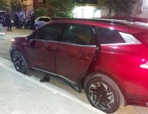 La policía de Guadalajara recuperó una camioneta robada y una pistola. ESPECIAL / Policía de Guadalajara