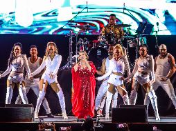 Gran bailazo el que se vivió este jueves por la noche en las Fiestas de Octubre con la presentación de Margarita, La Diosa de la Cumbia en el escenario del Auditorio Benito Juárez donde la colombiana más mexicana interpretó todos sus éxitos. EL INFORMADOR / A. Navarro