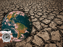 Las advertencias sobre los límites del crecimiento humano y el impacto en el planeta siguen siendo una realidad. EL INFORMADOR / ARCHIVO