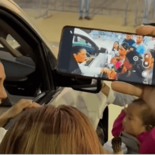 'No le pido justicia sólo por mi hija, sino por todas', dice madre de joven asesinada en BCS a Sheinbaum