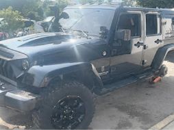 Camioneta de las funcionarias, quienes no sufrieron daños físicos. ESPECIAL