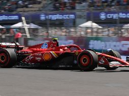 Sainz aseguró que se siente contento de haberlo logrado pues la pista de México es una de las más complicadas del calendario. EFE/ M. Guzmán.