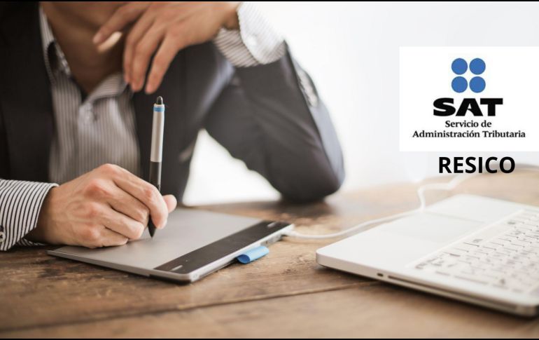 Según el SAT, si eres una persona física que ha salido de este régimen, puedes volver a ingresar presentando un caso de aclaración antes del 31 de diciembre de 2024 o mediante un aviso de actualización de actividades en el Portal del SAT a partir del 1 de enero de 2025. SAT