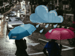 Una nueva onda tropical se acercará a las costas de Quintana Roo, reforzando las condiciones de lluvias en la península de Yucatán y en el sureste mexicano. Unsplash / Canva