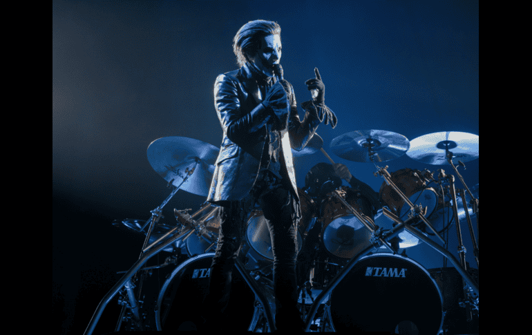 Vocalista de la banda durante una presentación en 2024. X / @thebandGHOST