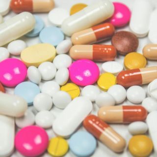 Así puedes identificar un medicamento falso, según Cofepris