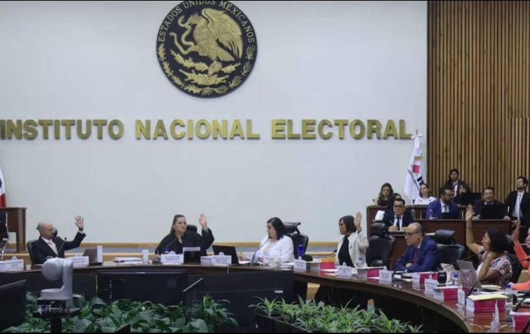 Un grupo de consejeras y consejeros electorales busca que el Instituto Nacional Electoral (INE) interponga una controversia constitucional en contra de las leyes secundarias de la reforma al Poder Judicial. SUN / F. Rojas