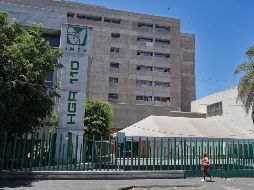 El IMSS aclaró que los ataques dirigidos al Instituto y a sus funcionarios públicos son el resultado de la afectación a los intereses económicos de ciertos proveedores de medicamentos. EL INFORMADOR/ ARCHIVO.
