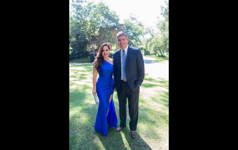 Laura y Cuauhtémoc: Una promesa de amor