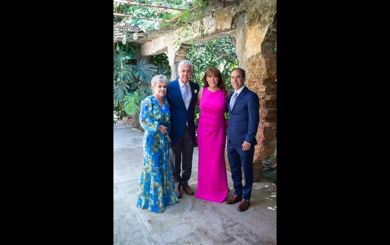 Conchita, Carlos, Lety y Rafael Chávez. GENTE BIEN JALISCO/ S. Gómez