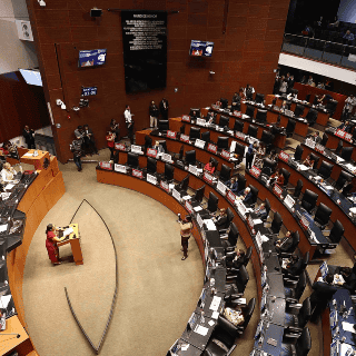 Supremacía constitucional es aprobada en 17 Congresos estatales