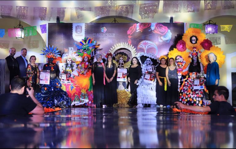Los participantes plasmaron la esencia de la cultura mexicana del Día de Muertos, una fiesta emblemática en Tlaquepaque, a través de sus trajes y creatividad. ESPECIAL
