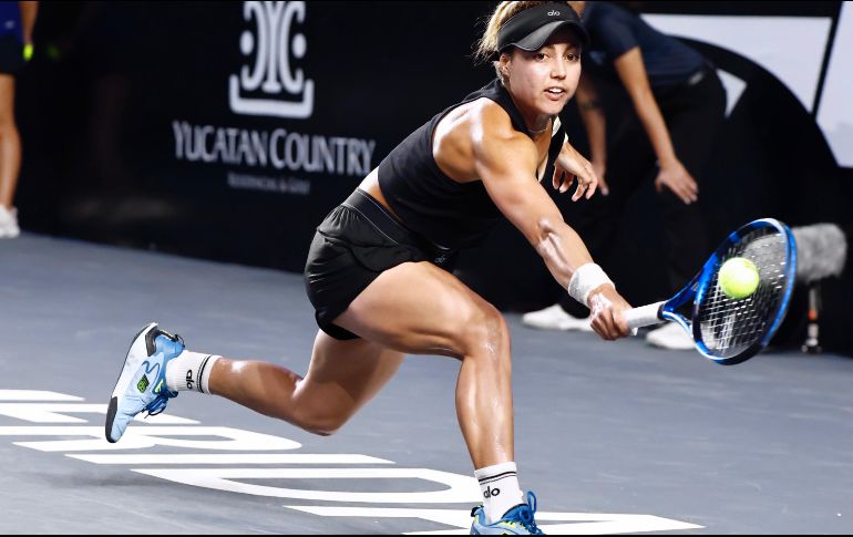 Renata sigue sin poder sacudirse la presión de no poder ganar su primer título de la WTA ni tampoco de coronarse en casa de manera individual. CORTESÍA