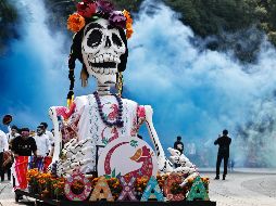 Representación oaxaqueña. El estado fue el invitado de honor que llegó con el colorido de sus tradiciones, fiesta y cultura. EFE/S. Gutiérrez