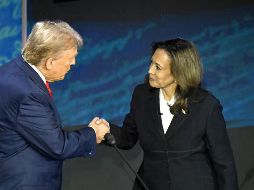 Este es un recuento de la campaña de Trump y Harris.  AFP / ARCHIVO