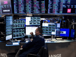 El mercado bursátil de Estados Unidos históricamente ha subido sin importar qué partido gane la Casa Blanca. EFE / ARCHIVO