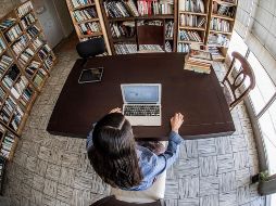 El fortalecimiento de UDGPlus permitirá abrirle nuevas puertas al alumnado que busque la educación en formato no presencial. EL INFORMADOR/Archivo