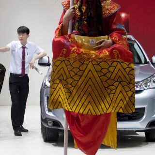 Autos chinos son excluidos por aseguradora