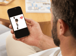 Pese a ser reconocido como un derecho, aún en 2024, en México son millones las personas que no tienen acceso a internet. CANVA