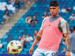 Pulido enfatizó que le gustaría retirarse en Chivas. Instagram/ @alan_pulido17.