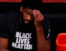 Joel Embiid, pívot de los 76ers de Filadelfia, en un partido de la NBA. ARCHIVO / AP Foto