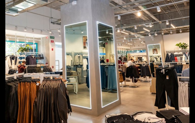 C&A La Perla. GENTE BIEN JALISCO/ Jorge Soltero